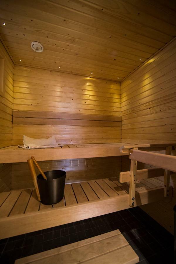 Arctic Railway City Suite Rovaniemi Ngoại thất bức ảnh